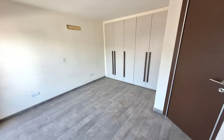 5 Bedroom House for Sale in Aglantzia, Nicosia District