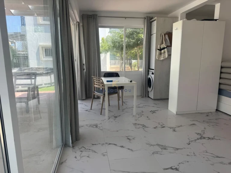 3 Bedroom House for Rent in Pervolia Larnacas