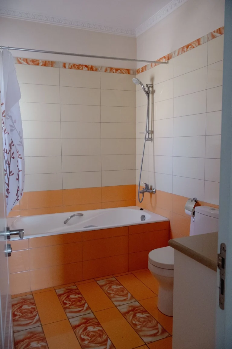 5 Bedroom House for Sale in Agios Tychonas, Limassol District