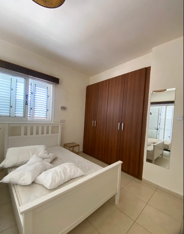 5 Bedroom House for Sale in Polemi, Paphos District