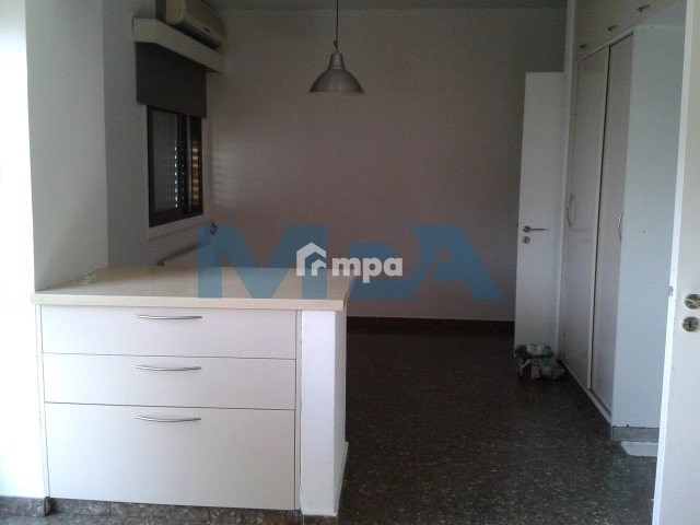 4 Bedroom Apartment for Rent in Agioi Omologites, Nicosia District