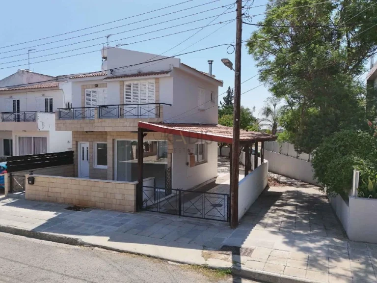 Cheap Houses and Villas for Sale Nicosia up to 400000 euro