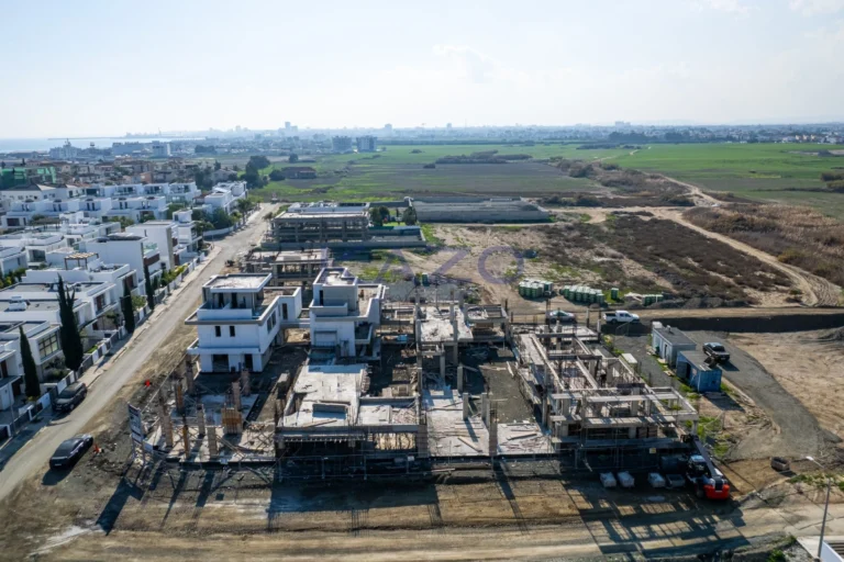 5 Bedroom House for Sale in Oroklini, Larnaca District