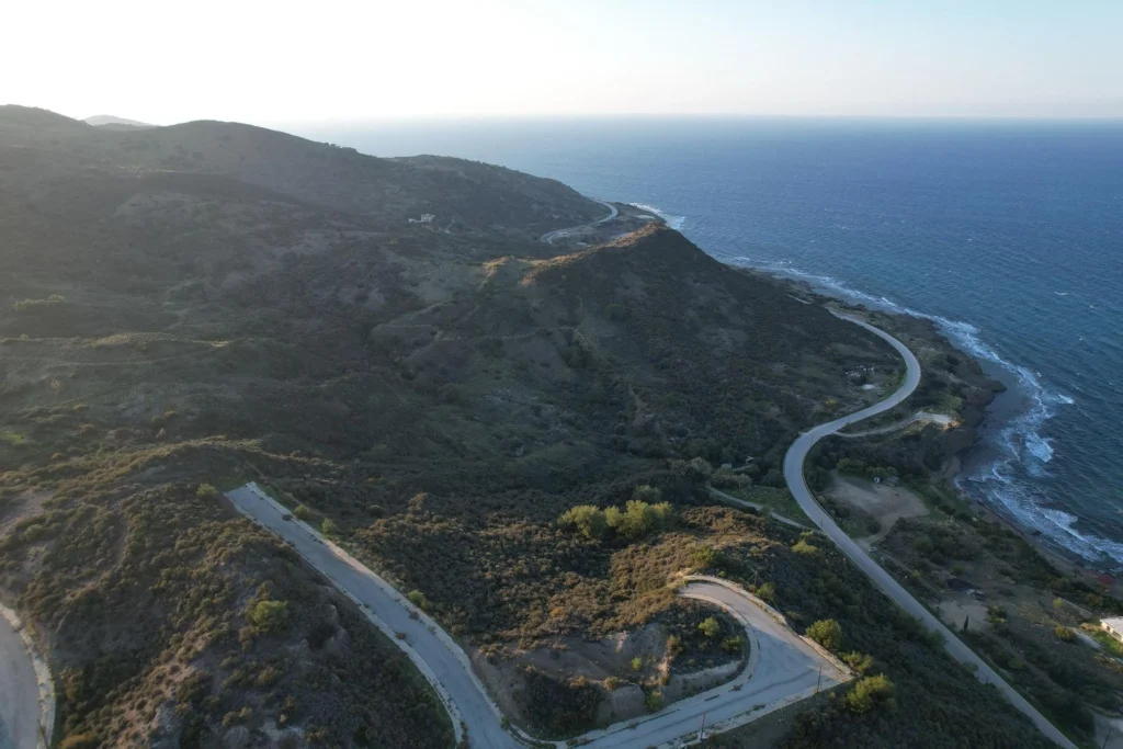 9,923m² Plot for Sale in Pigenia, Nicosia District