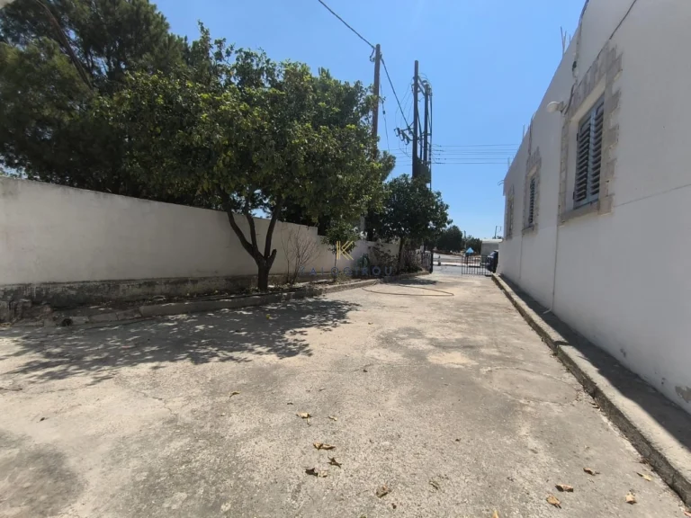 3 Bedroom House for Sale in Anglisides, Larnaca District
