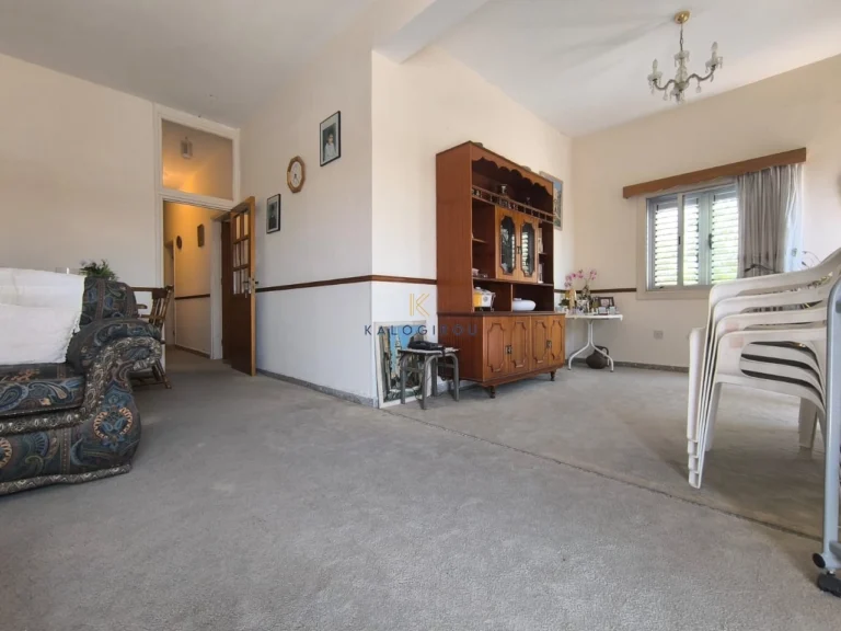 Cheap Houses and Villas for Sale Larnaca up to 200000 euro