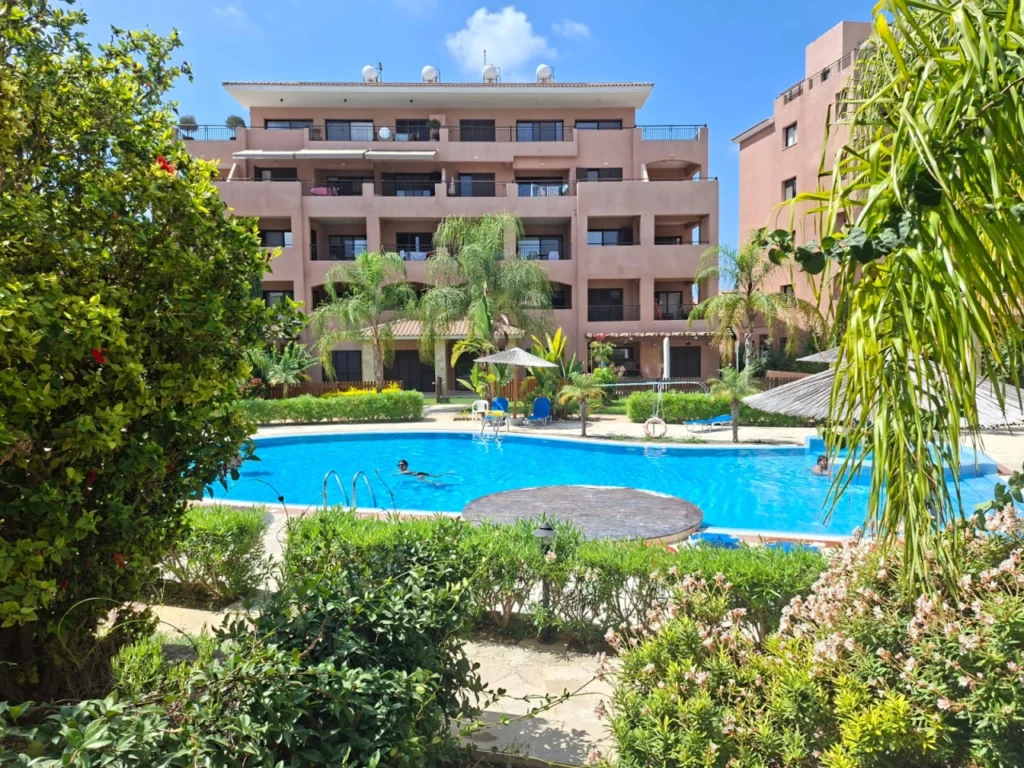 2 Bedroom House for Sale in Kato Paphos
