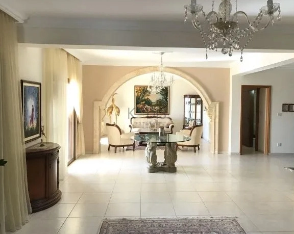 4 Bedroom House for Sale in Limassol – Agios Athanasios