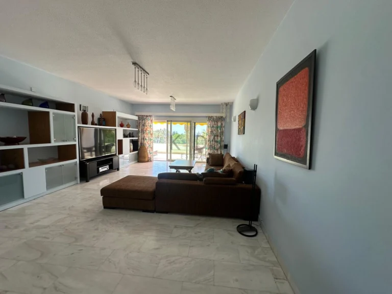 3 Bedroom Apartment for Sale in Pyrgos Lemesou, Limassol District