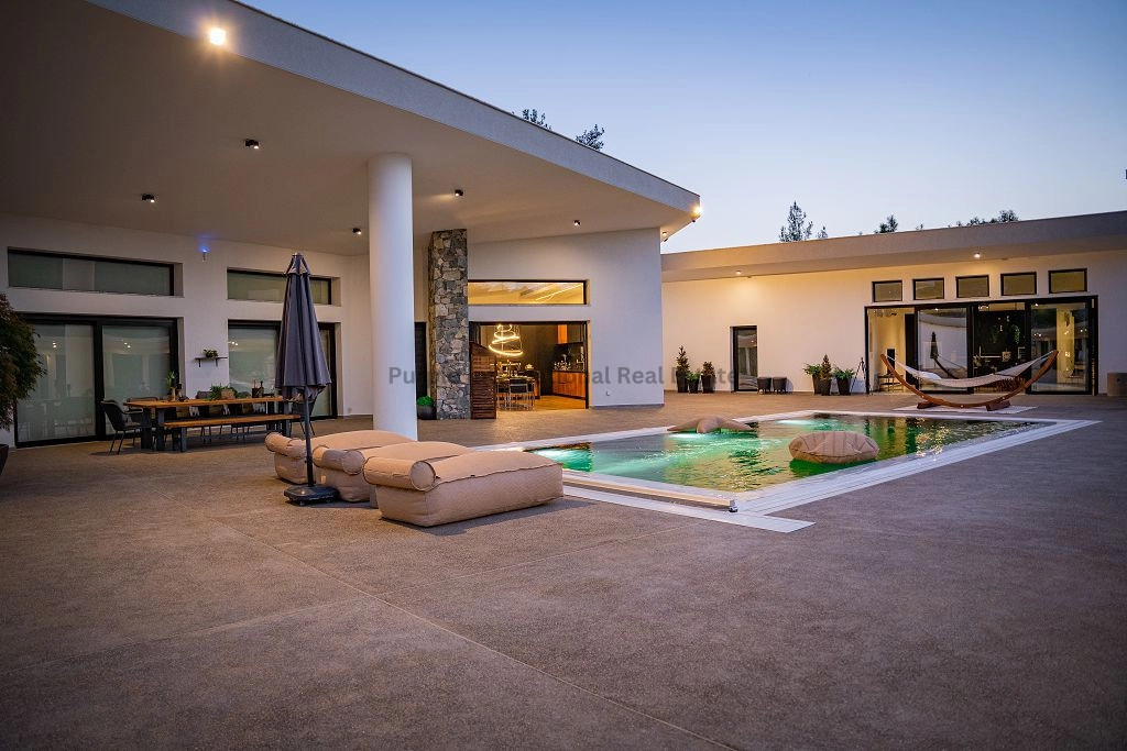 250m² House for Sale in Louvaras, Limassol District