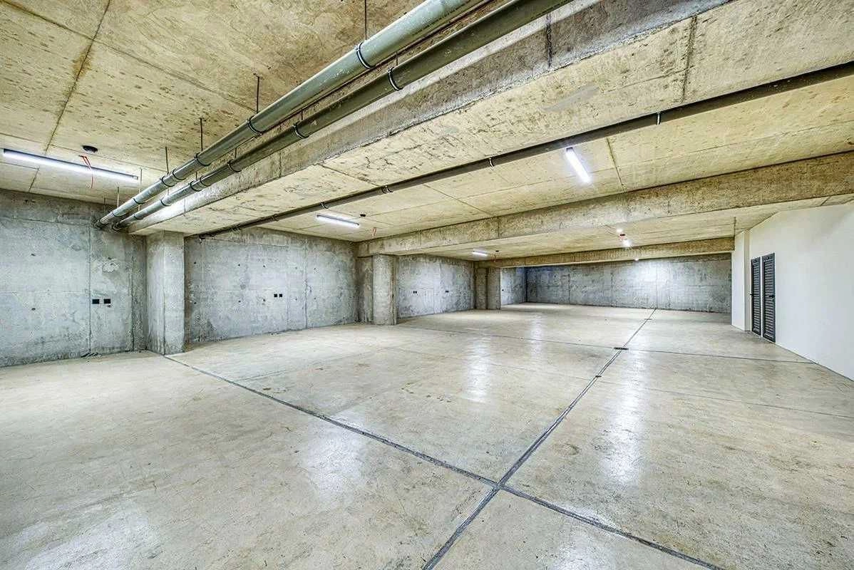 1367m² Building for Rent in Limassol – Petrou kai Pavlou