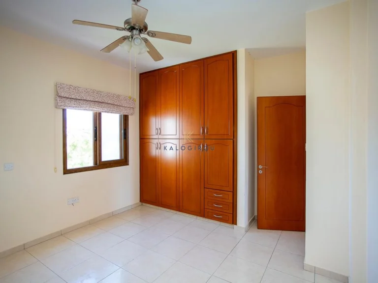 2 Bedroom House for Sale in Kissonerga, Paphos District