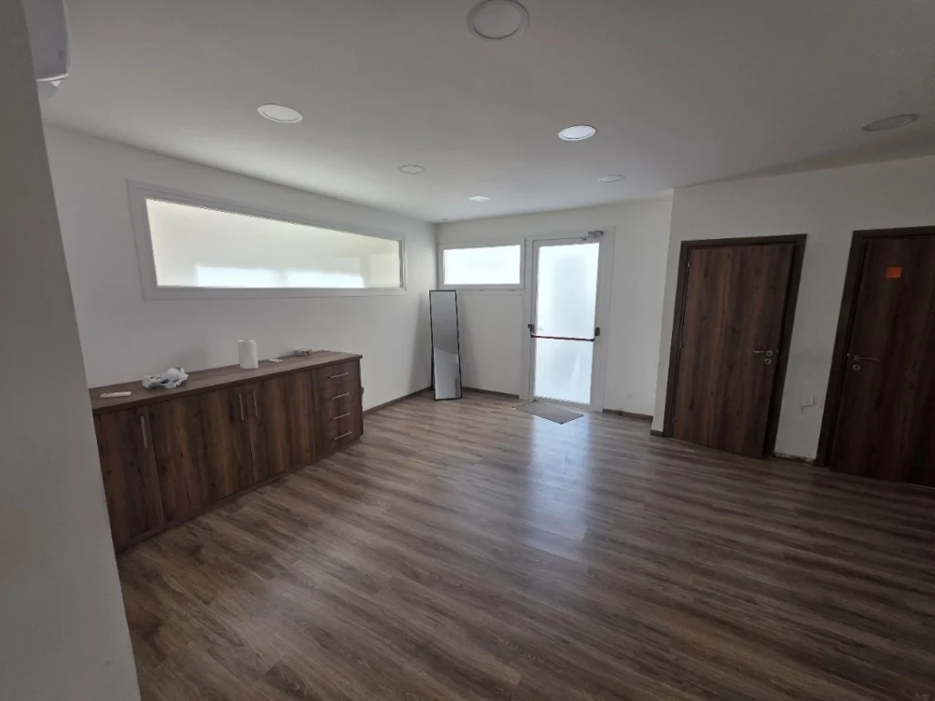 135m² Office for Rent in Larnaca – Sotiros