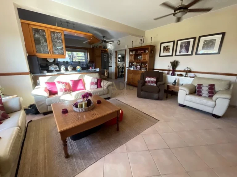 4 Bedroom House for Sale in Kiti, Larnaca District