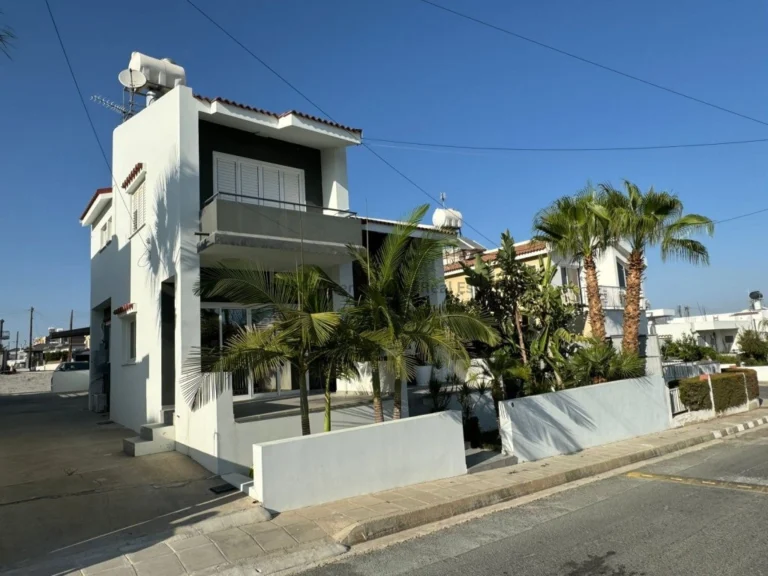 4 Bedroom House for Sale in Pyla, Larnaca District
