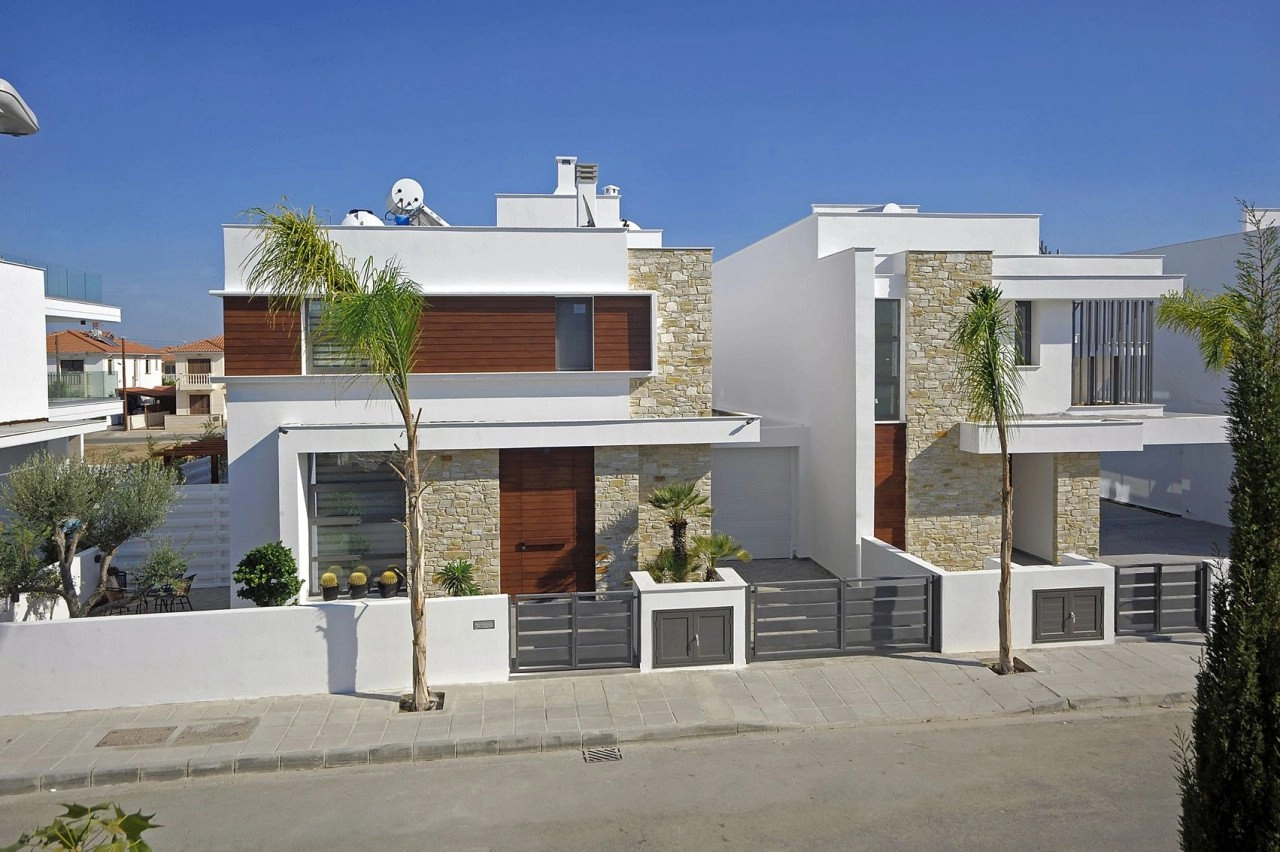 5 Bedroom House for Sale in Livadia Larnakas, Larnaca District