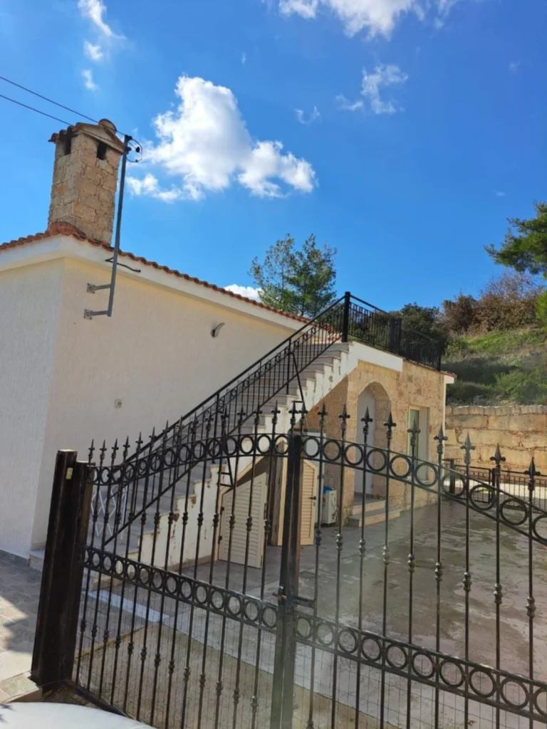 3 Bedroom House for Sale in Limassol – Pano Kivides