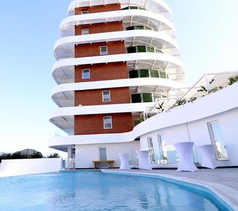 2 Bedroom Apartment for Sale in Larnaca – Makenzy