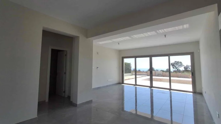 2 Bedroom House for Sale in Kouklia, Paphos District
