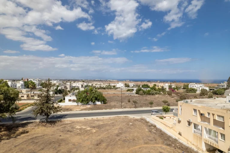 2 Bedroom Apartment for Sale in Deryneia, Famagusta District
