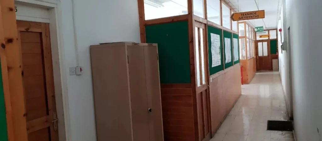 1350m² Office for Rent in Agia Varvara, Paphos District