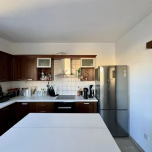 3 Bedroom Apartment for Sale in Limassol – Mesa Geitonia