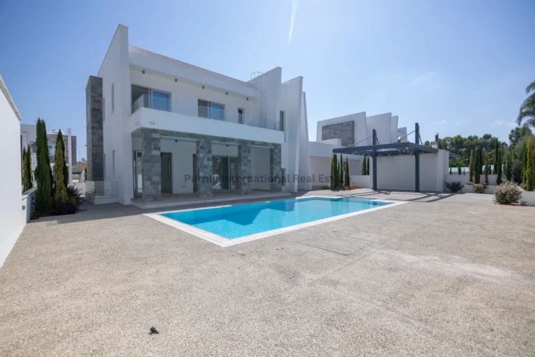 5 Bedroom House for Sale in Protaras, Famagusta District