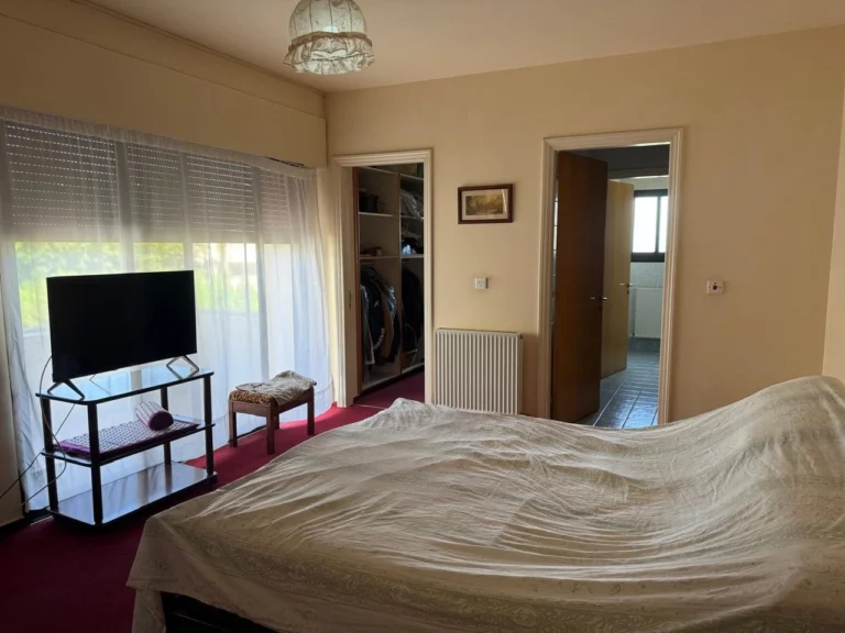 5 Bedroom House for Sale in Larnaca – Agios Nikolaos, Limassol District