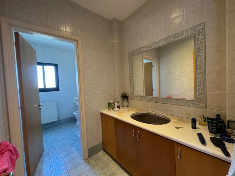 5 Bedroom House for Sale in Larnaca – Agios Nikolaos, Limassol District