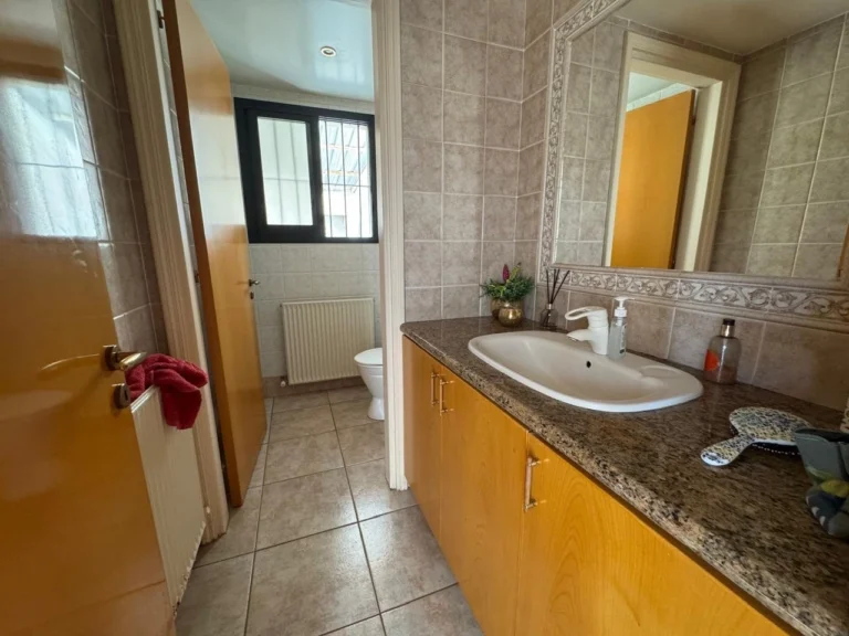 5 Bedroom House for Sale in Larnaca – Agios Nikolaos, Limassol District