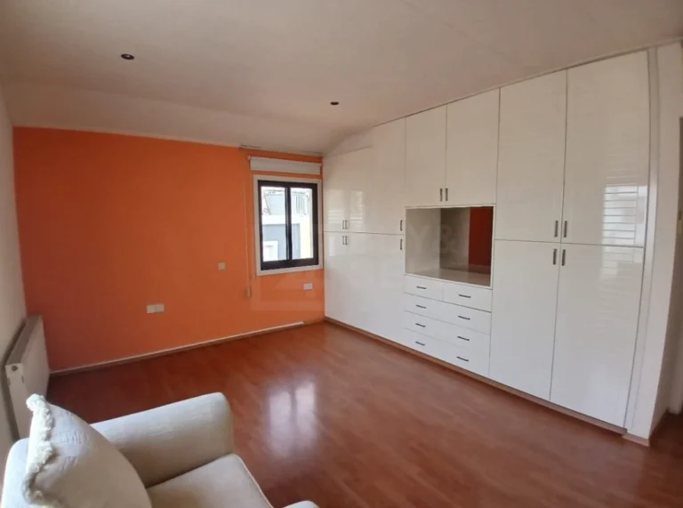 5 Bedroom House for Sale in Limassol District