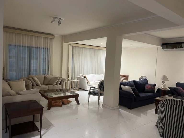4 Bedroom Apartment for Rent in Limassol District