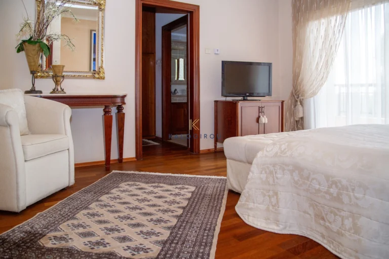 4 Bedroom House for Sale in Aradippou, Larnaca District