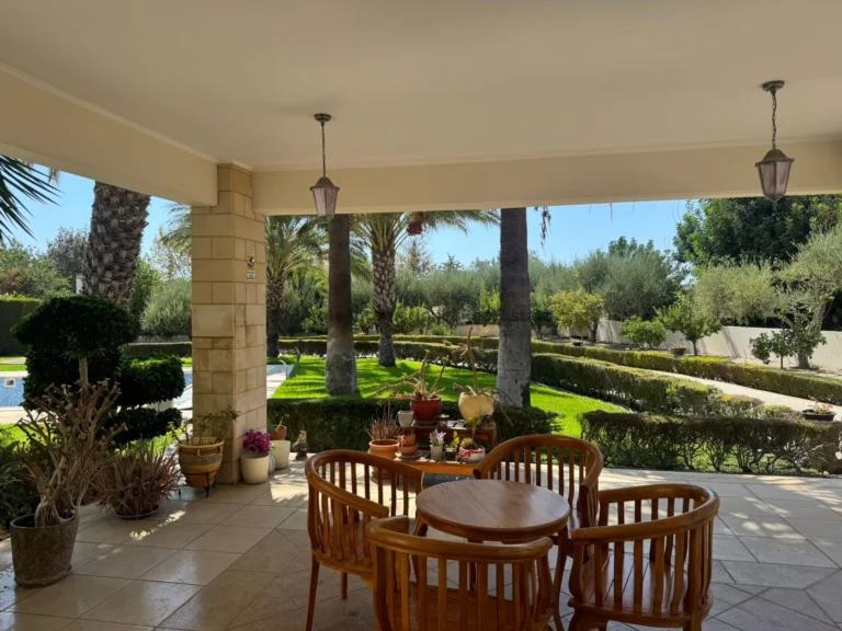 4 Bedroom House for Sale in Pyrgos Lemesou, Limassol District