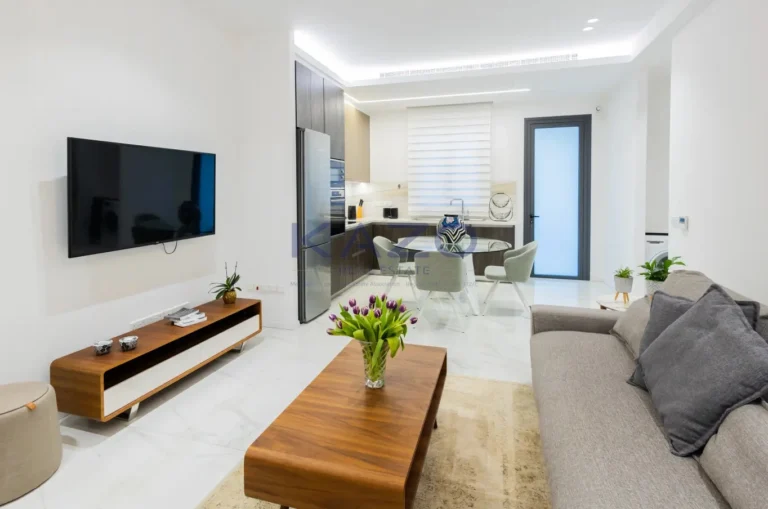 3 Bedroom Apartment for Sale in Limassol – Mesa Geitonia