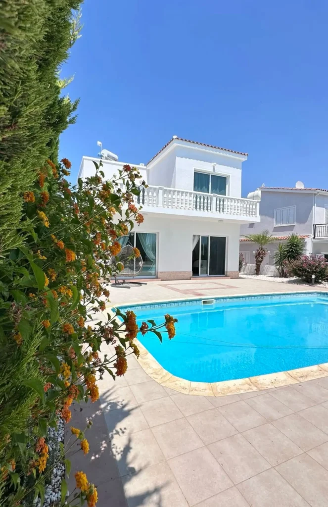 3 Bedroom House for Sale in Pegeia, Paphos District