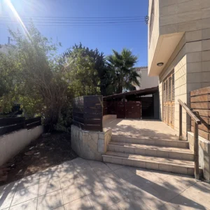 3 Bedroom House for Sale in Strovolos, Nicosia District