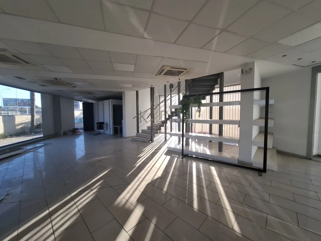 650m² Commercial for Rent in Strovolos, Nicosia District