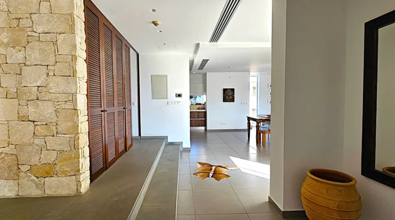 5 Bedroom House for Sale in Konia, Paphos District