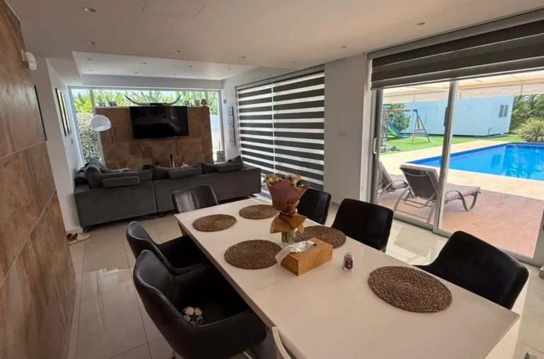 4 Bedroom House for Sale in Pegeia, Paphos District