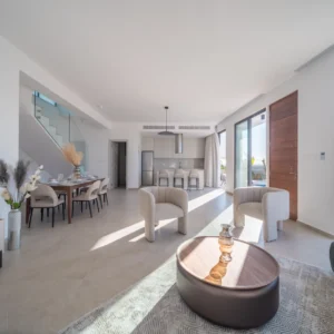 3 Bedroom House for Sale in Chlorakas, Paphos District