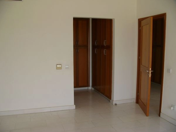 Cheap Houses and Villas for Sale Nicosia up to 900000 euro