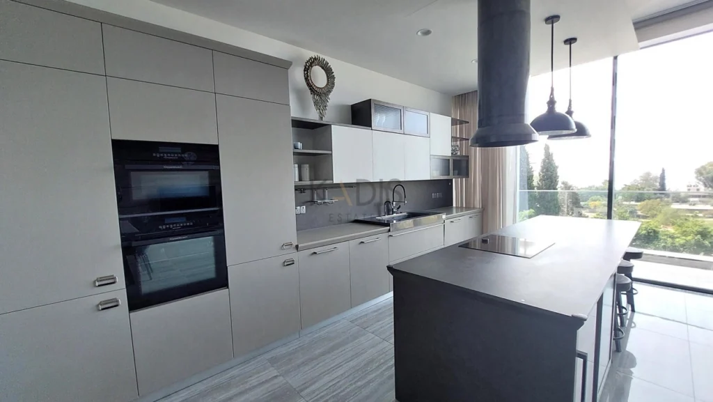 3 Bedroom Apartment for Sale in Agios Tychonas, Limassol District