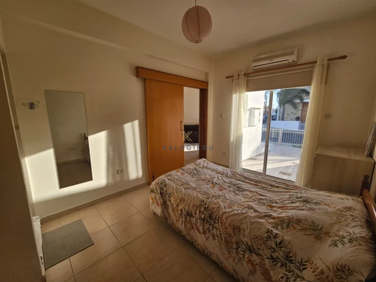 3 Bedroom House for Sale in Oroklini, Larnaca District