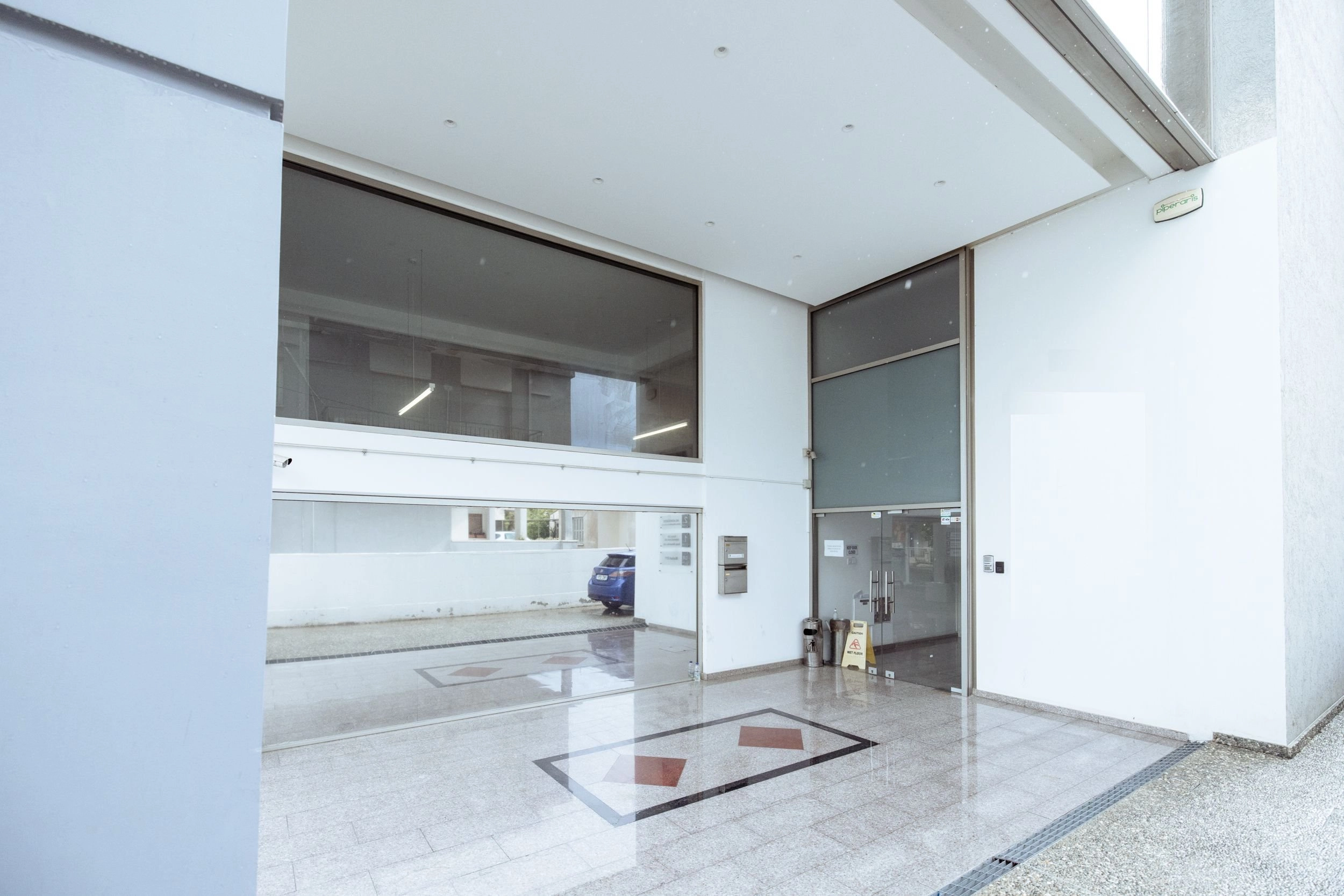 300m² Office for Rent in Larnaca – Agios Nikolaos, Limassol District