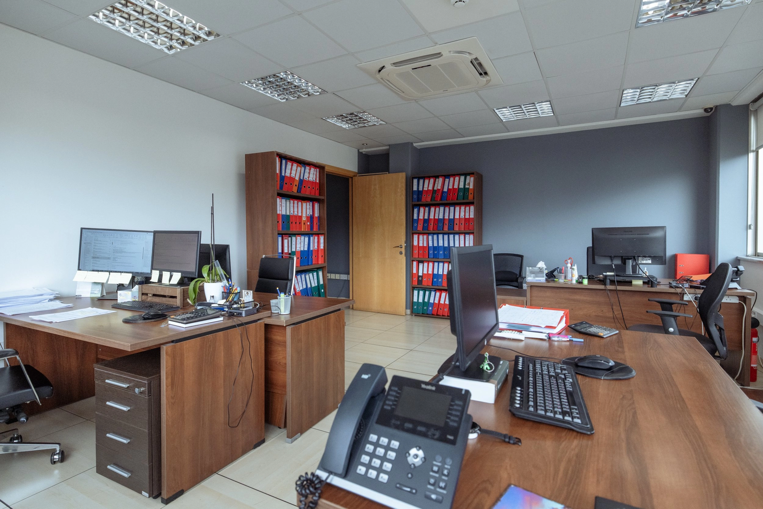 300m² Office for Rent in Larnaca – Agios Nikolaos, Limassol District