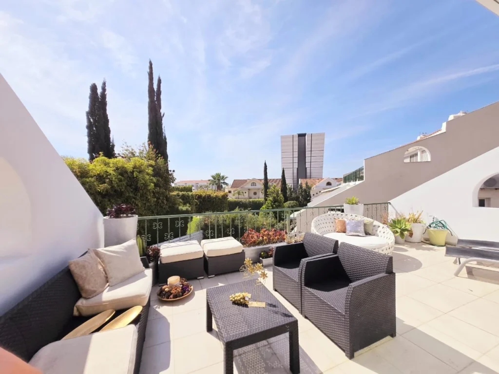 2 Bedroom Apartment for Rent in Parekklisia, Limassol District