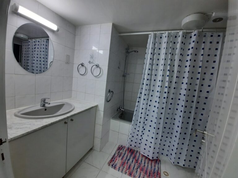 4 Bedroom Apartment for Rent in Engomi, Nicosia District