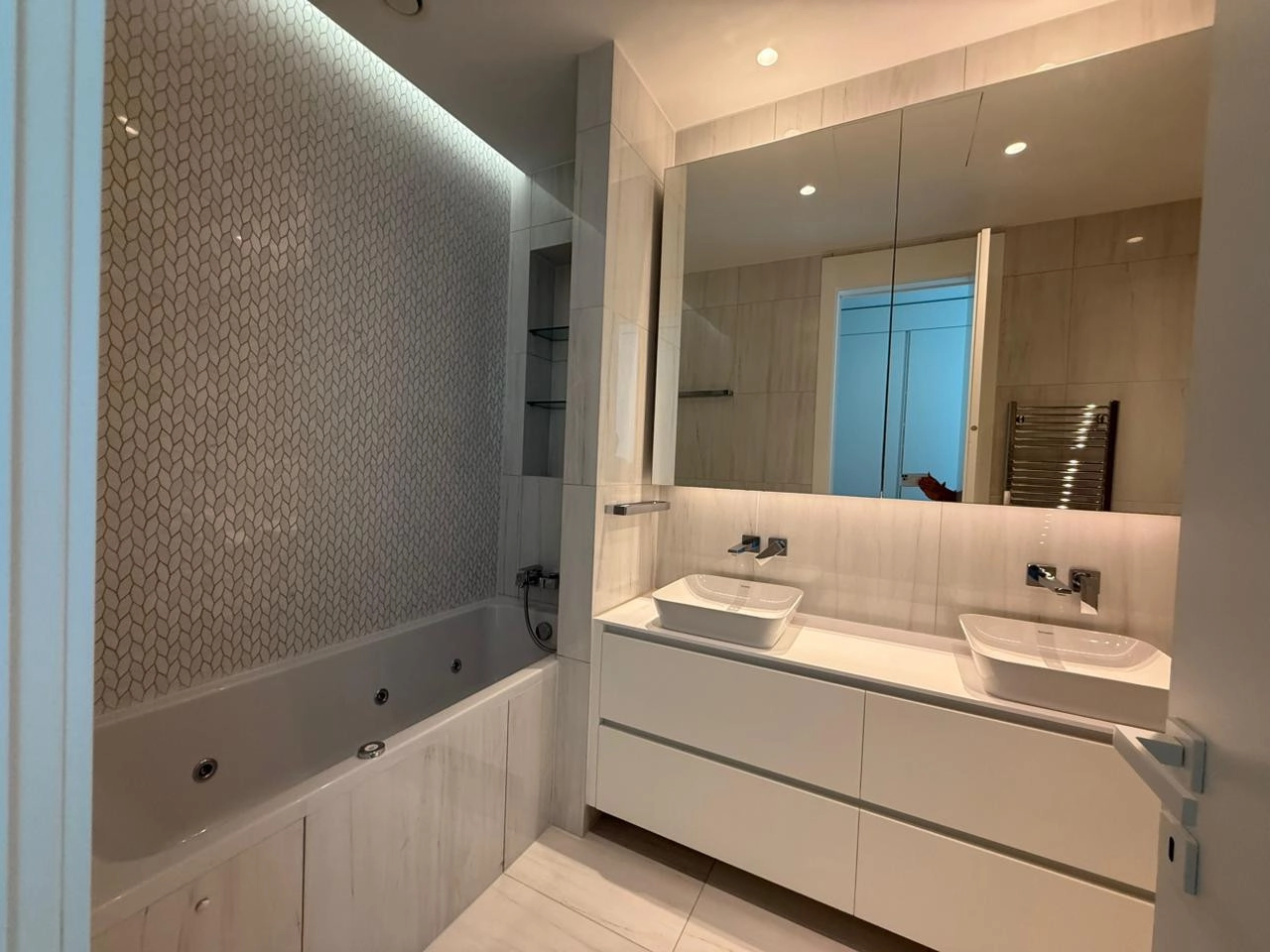 2 Bedroom Apartment for Sale in Limassol District