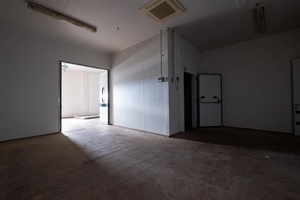 1615m² Commercial for Sale in Tremithousa, Paphos District